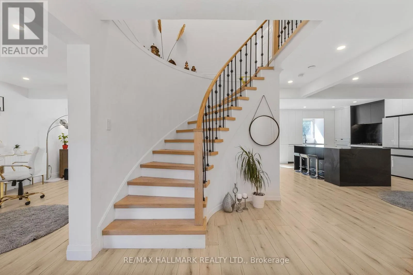 133 HEATHWOOD HEIGHTS DRIVE