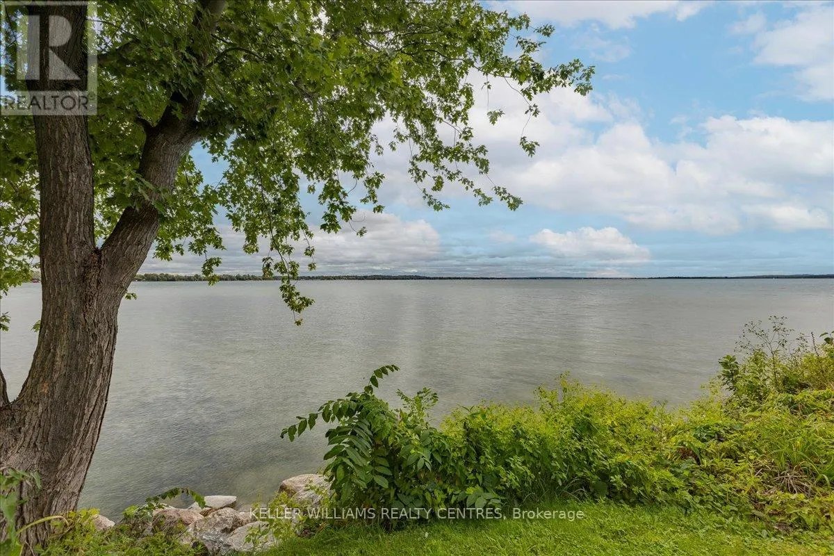 17 DAVY POINT CIRCLE