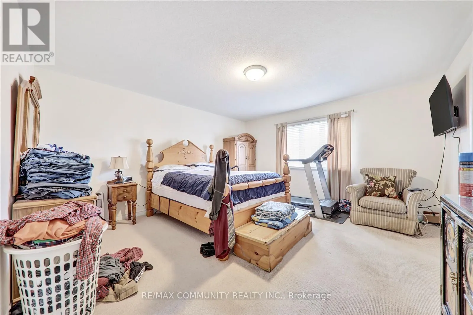 37 CONDARCURI CRESCENT