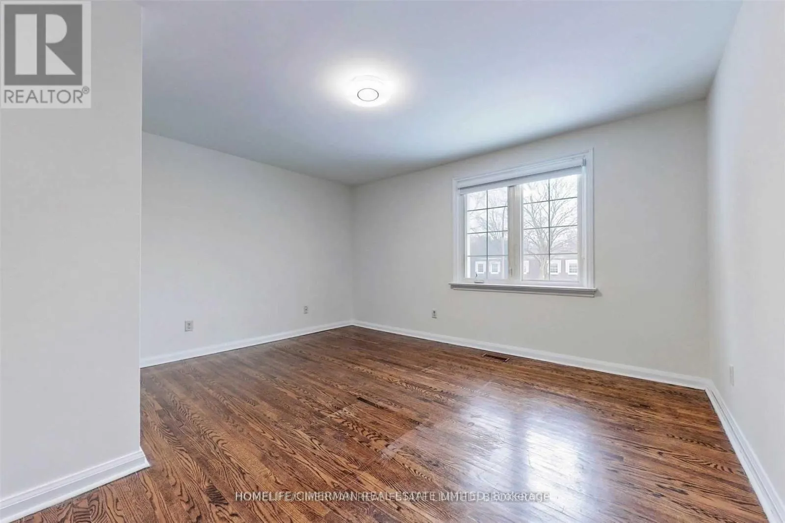 215 GRANDVIEW AVENUE