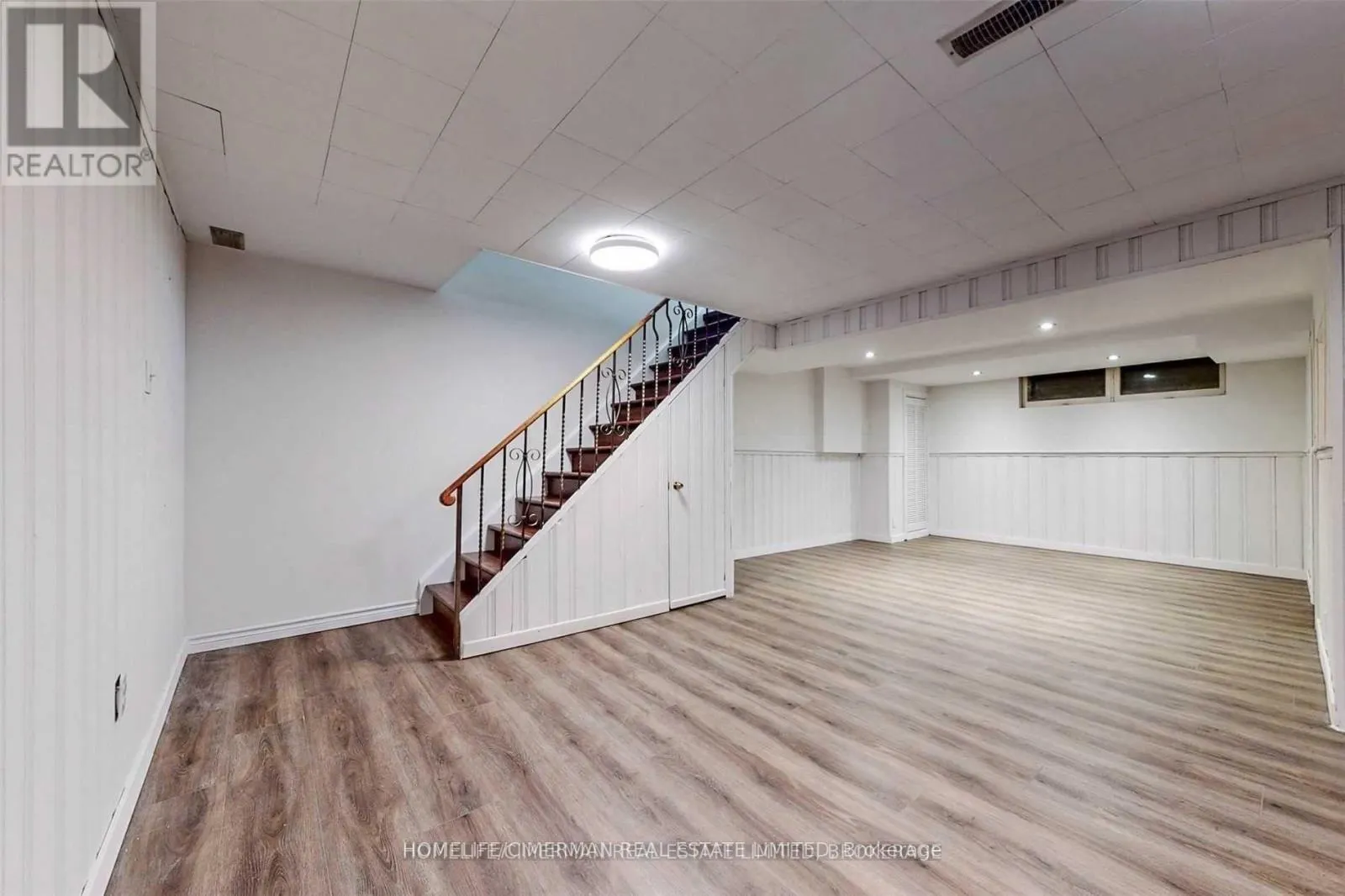 215 GRANDVIEW AVENUE