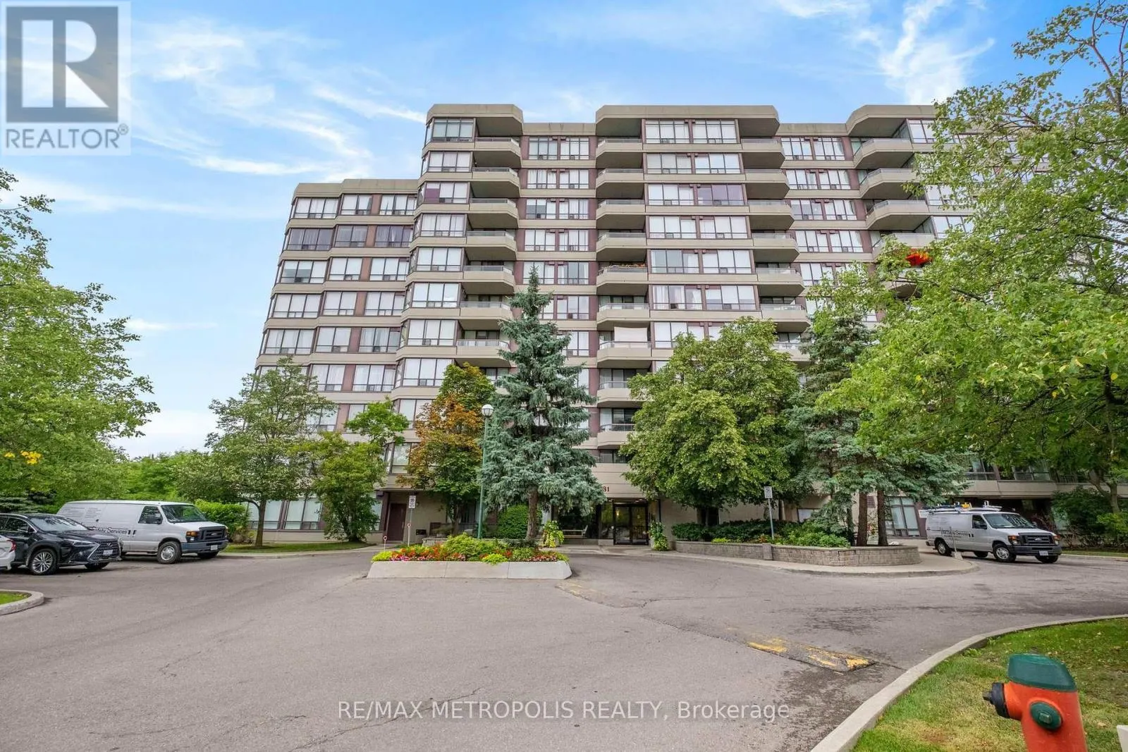 701 - 81 TOWNSGATE DRIVE