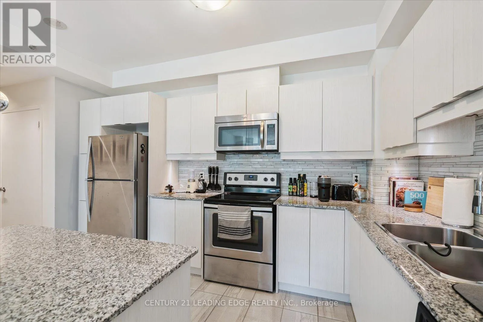 301 - 2910 HIGHWAY 7 ROAD W
