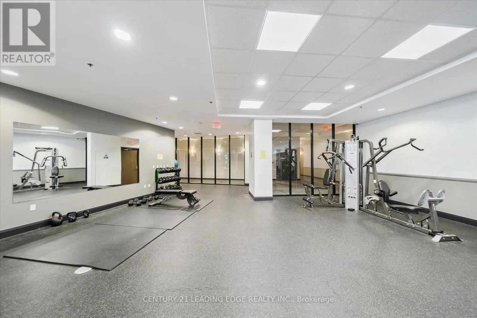 301 - 2910 HIGHWAY 7 ROAD W