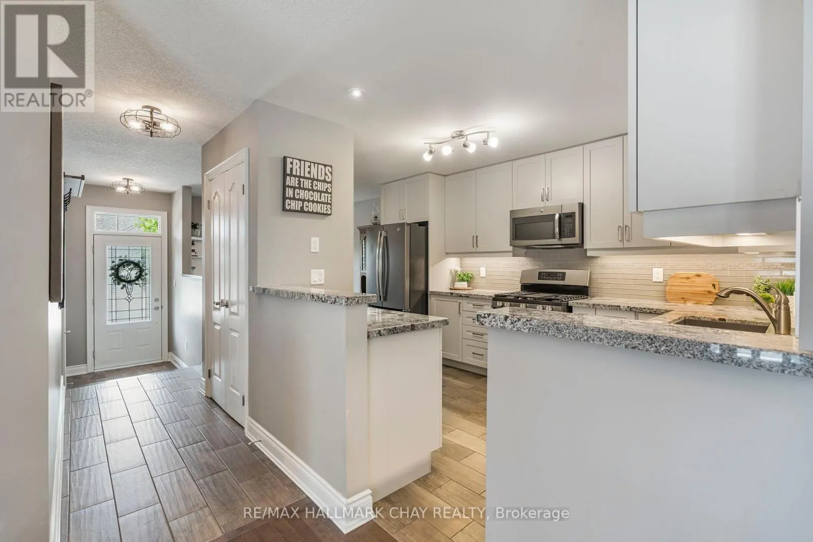 17 HILLCREST DRIVE