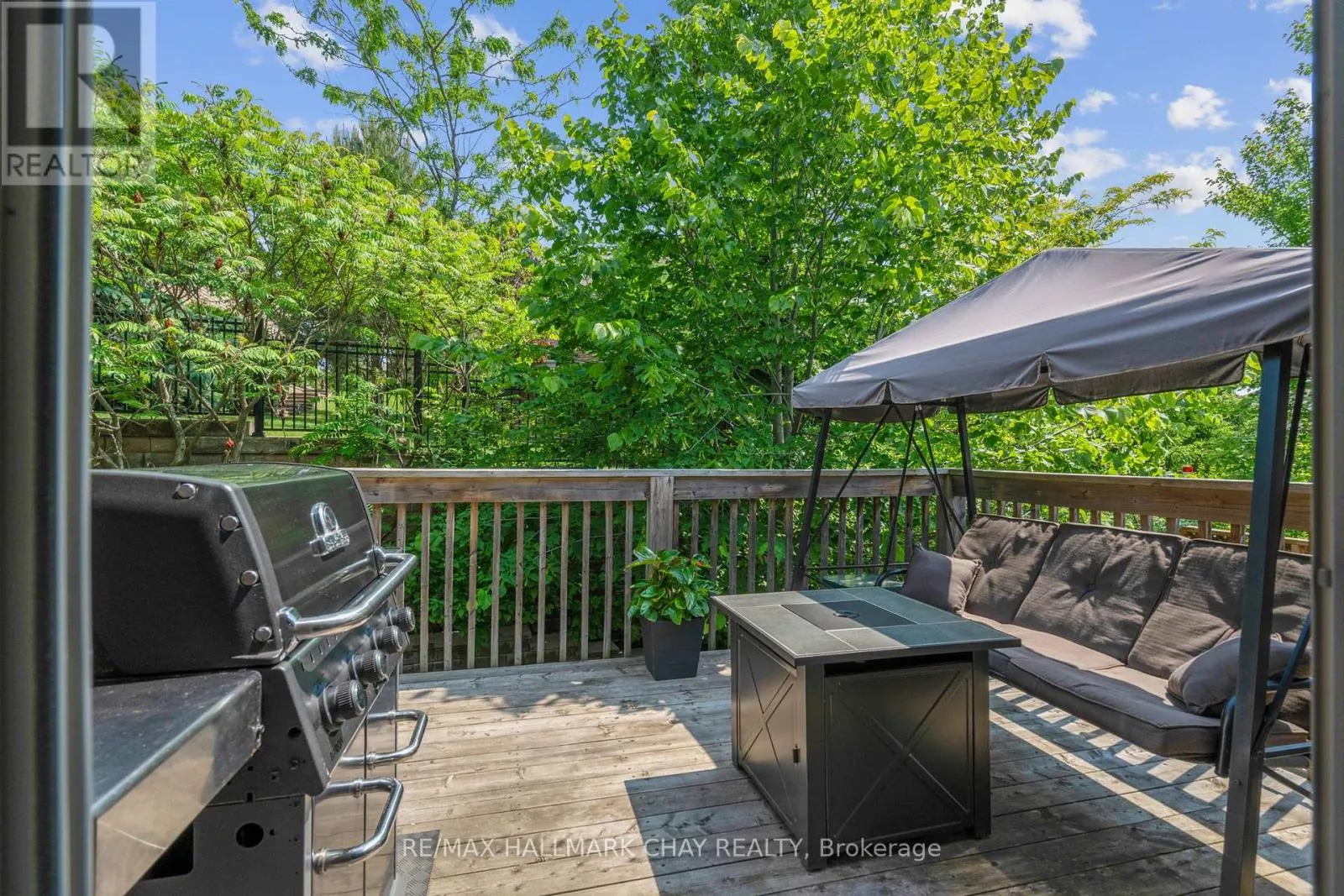 17 HILLCREST DRIVE