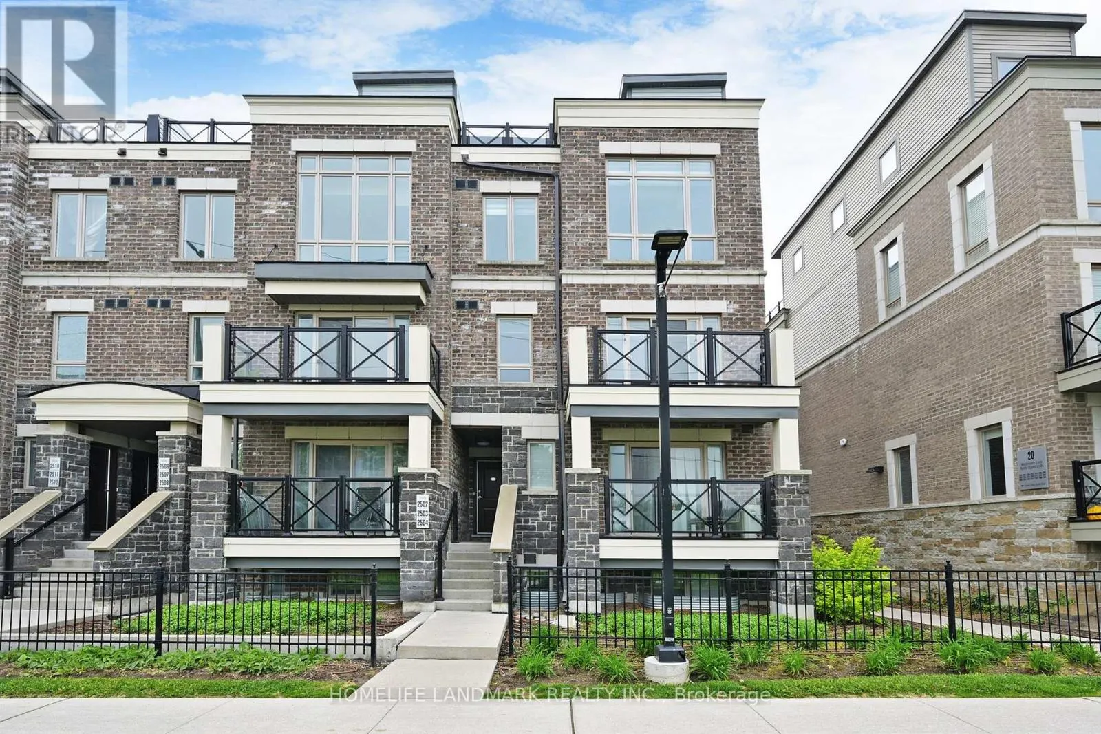 2503 - 30 WESTMEATH LANE
