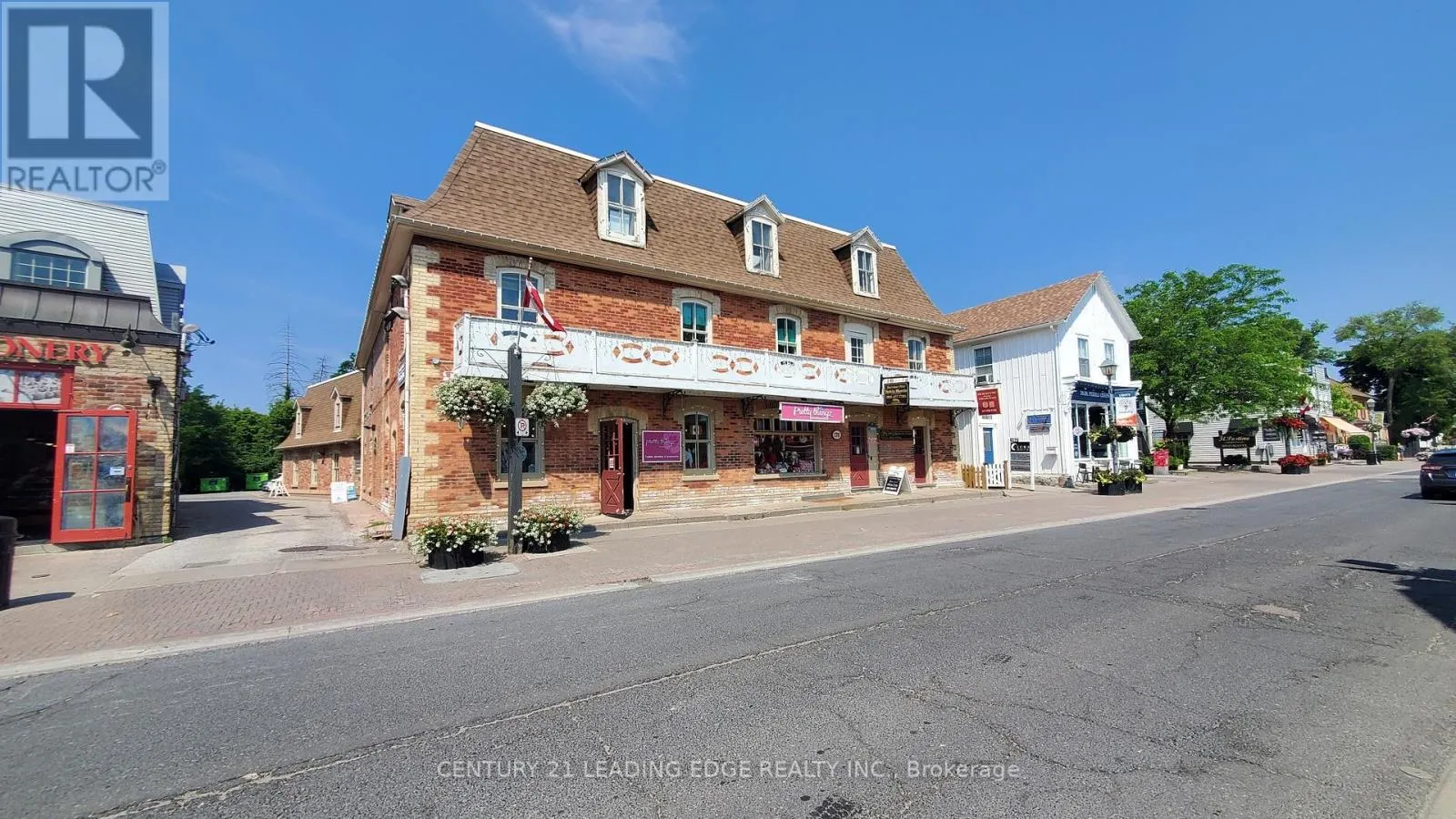 202 - 178 MAIN ST. UNIONVILLE STREET