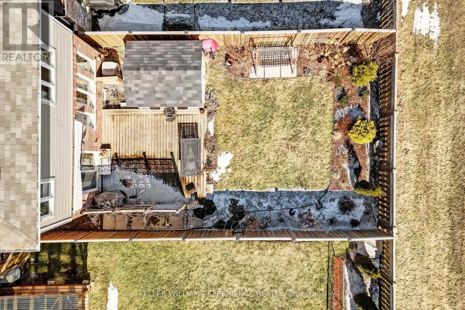 15 WAGNER CRESCENT
