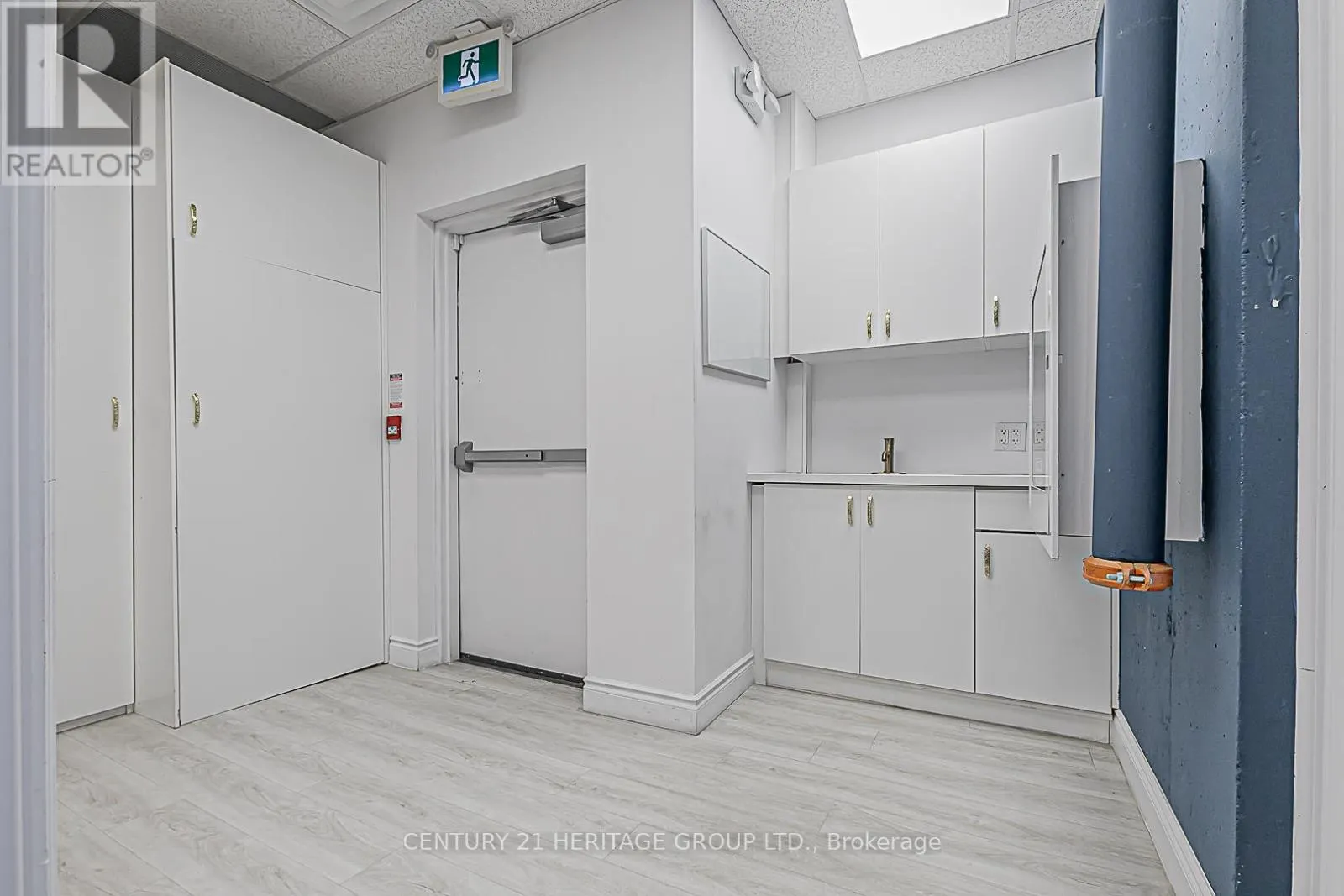 LEVEL 1, UNIT 1 ( NW-1) - 9201 YONGE STREET