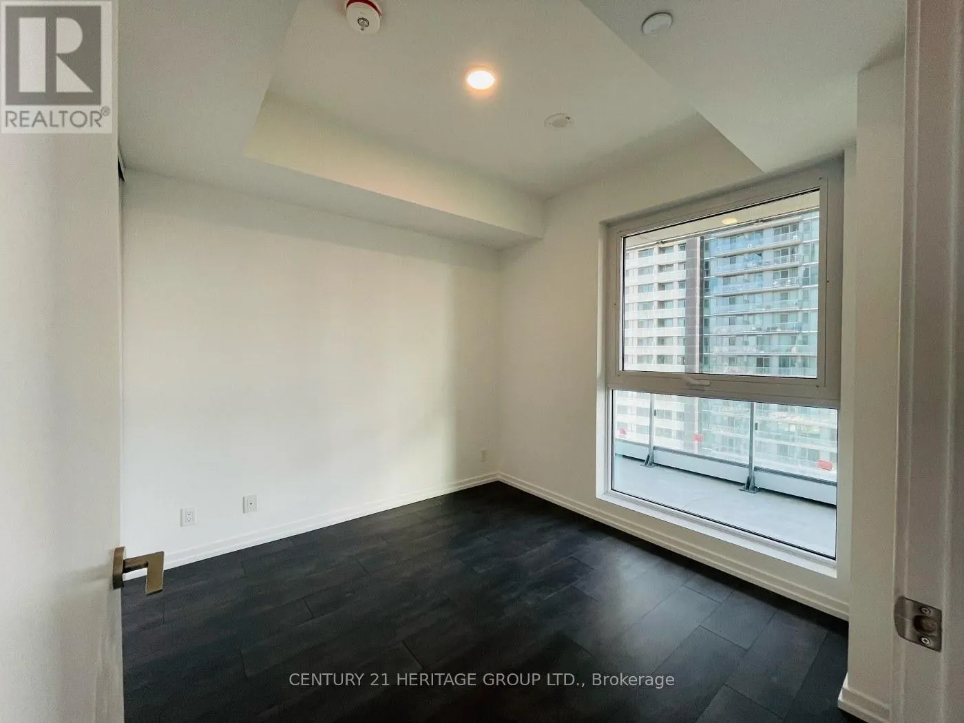 1810 - 7890 JANE STREET