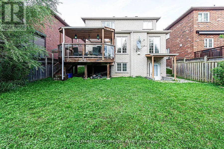 111 DEERWOOD CRESCENT