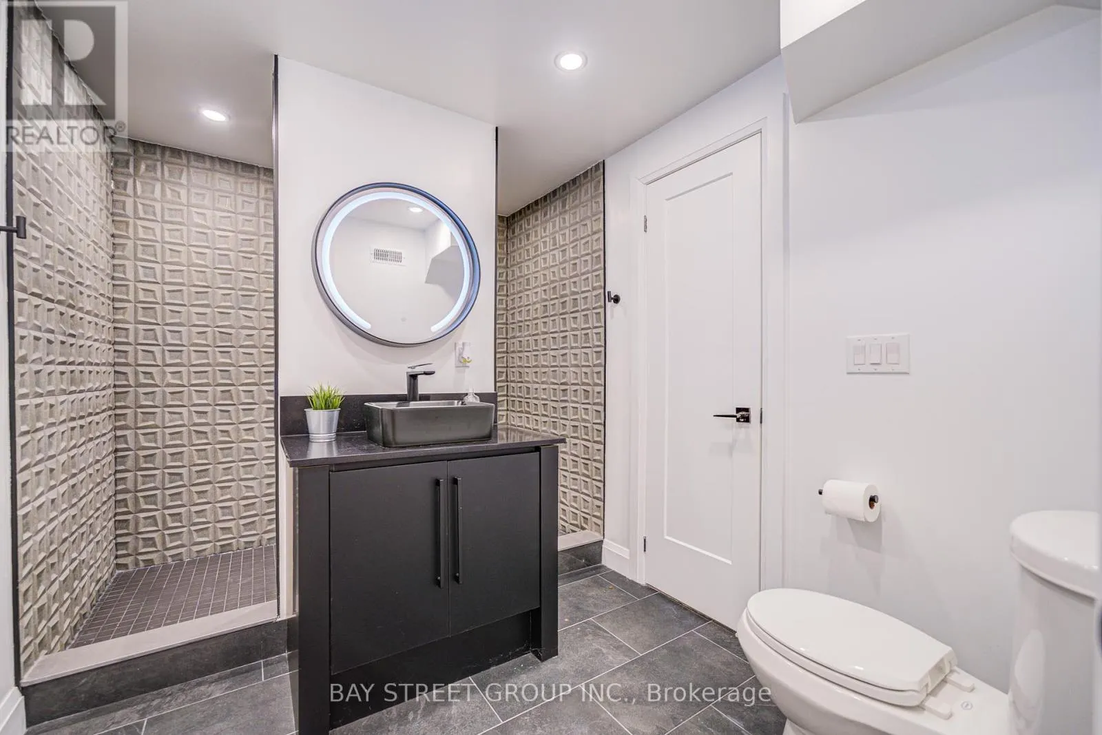 48 COLDSTREAM CRESCENT