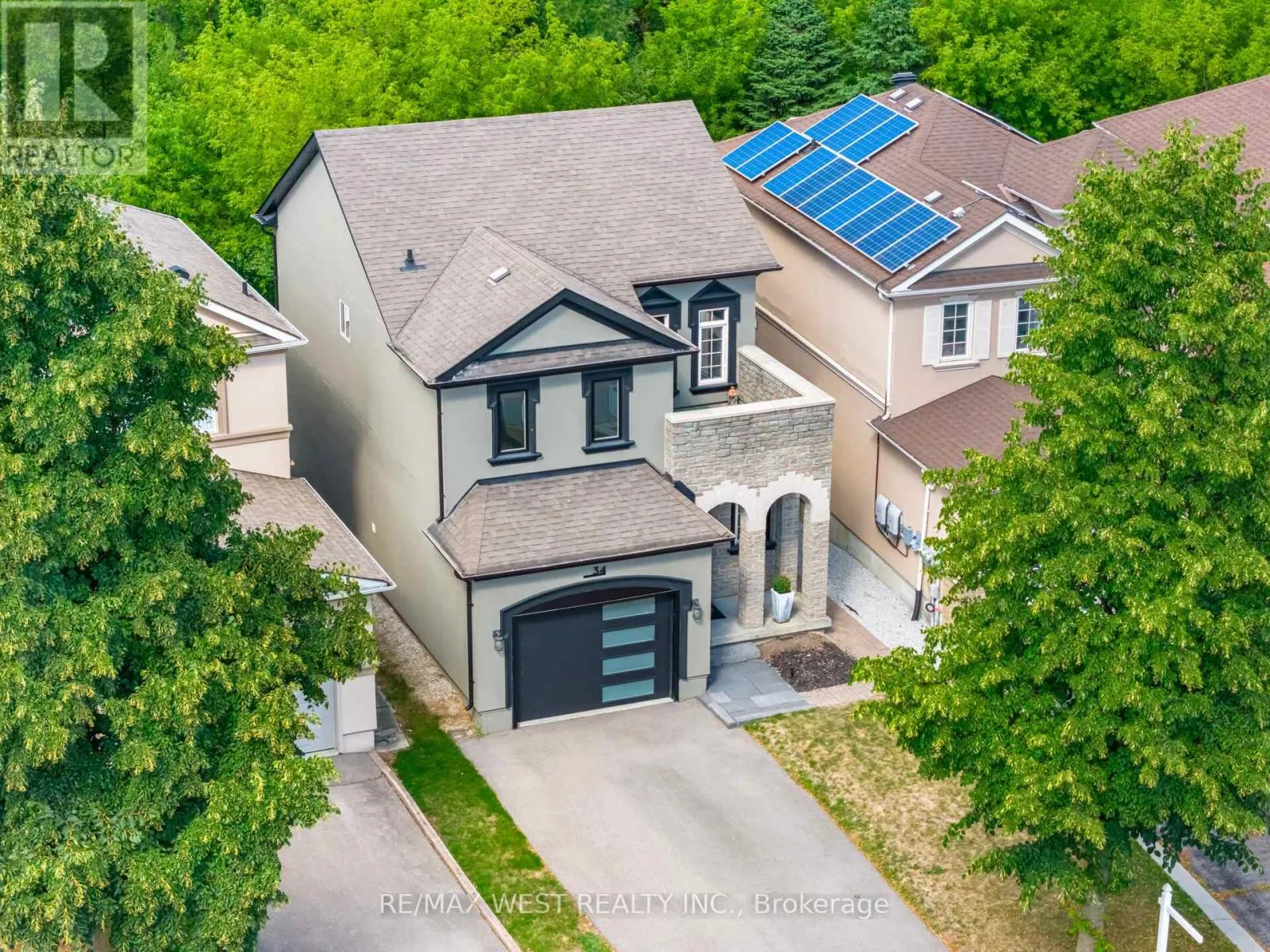 34 WILLOW TREE STREET