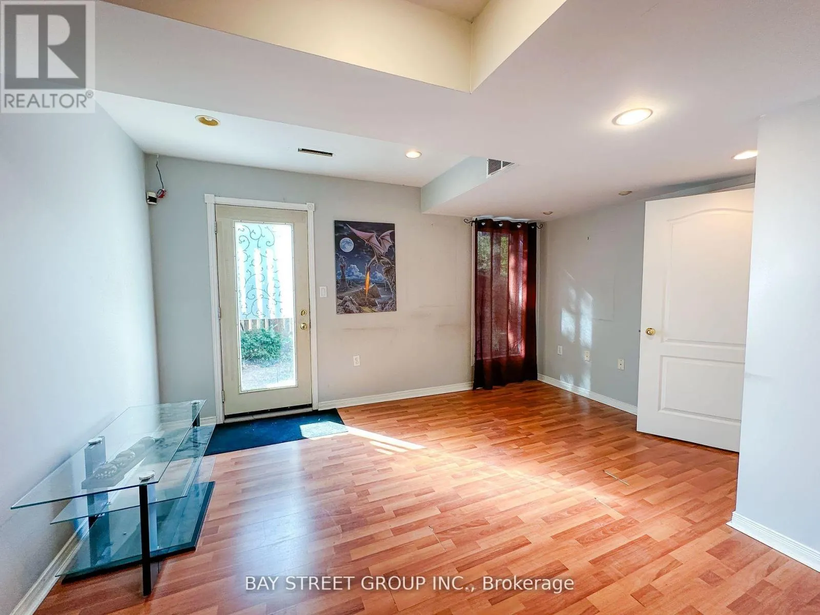 216 EQUATOR CRESCENT