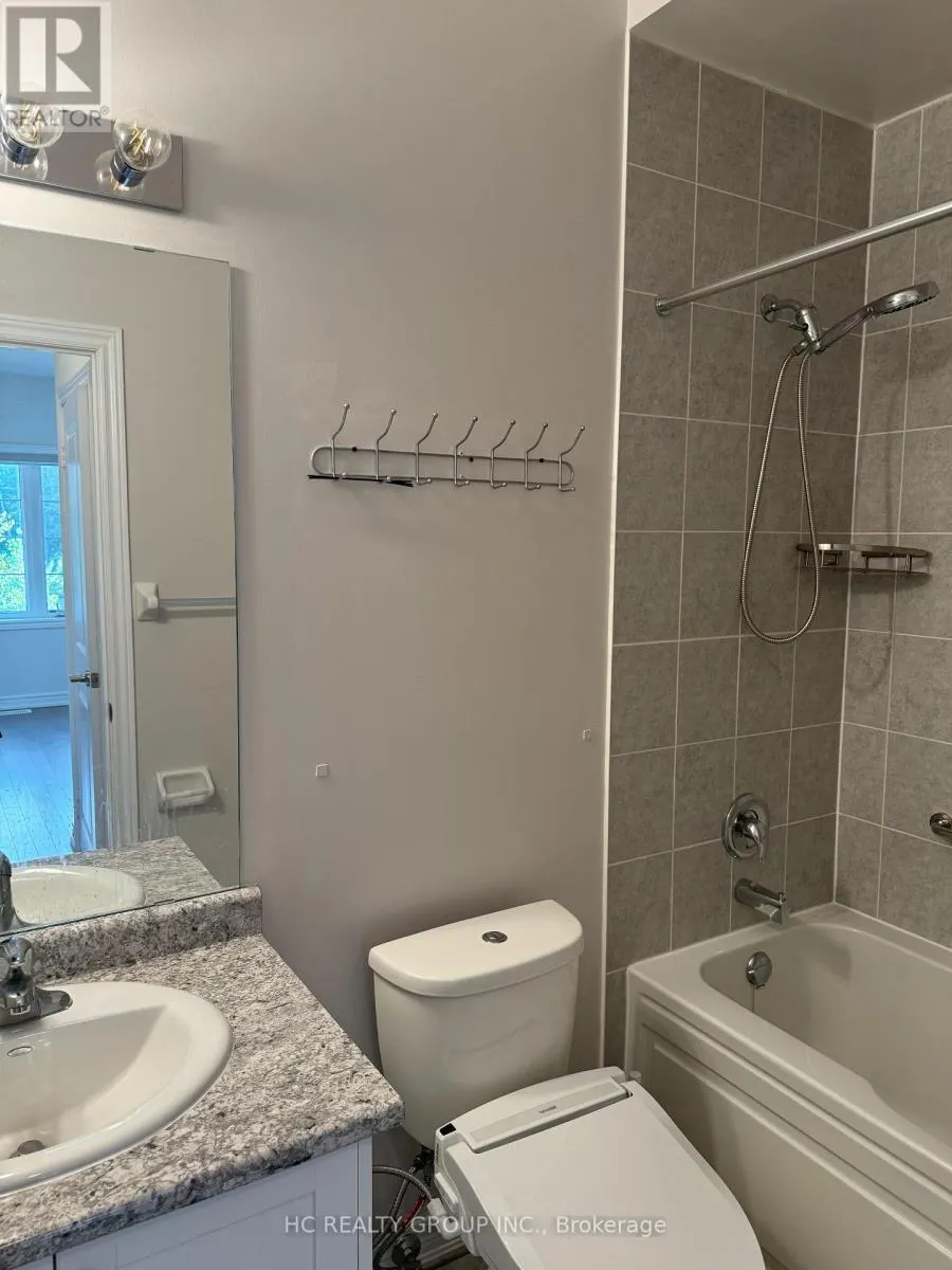 MAIN FLOOR - 75 MCCAGUE AVENUE
