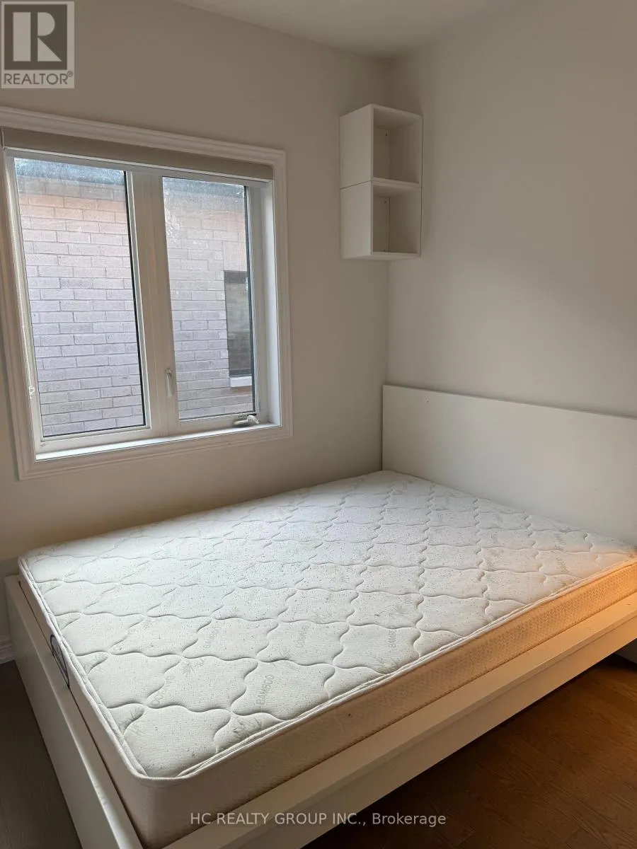 MAIN FLOOR - 75 MCCAGUE AVENUE