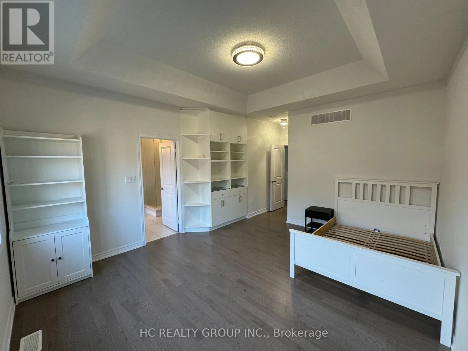 MAIN FLOOR - 75 MCCAGUE AVENUE