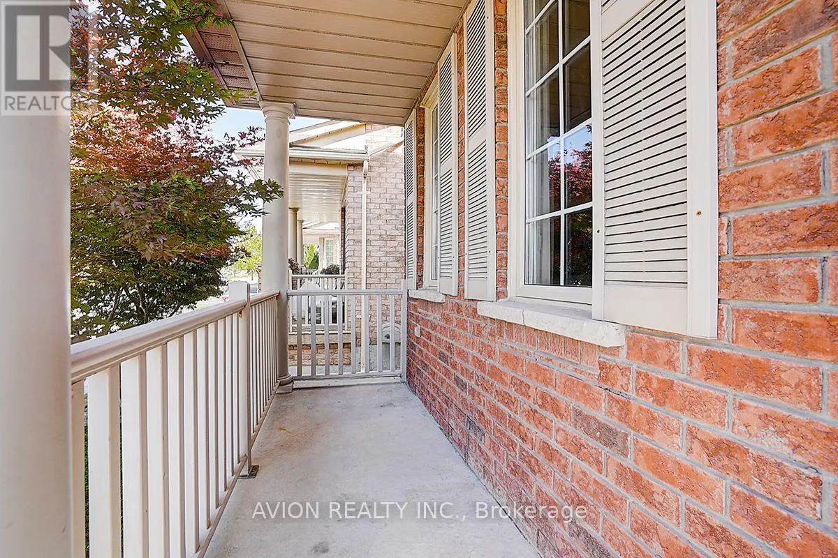 67 OAKFORD DRIVE