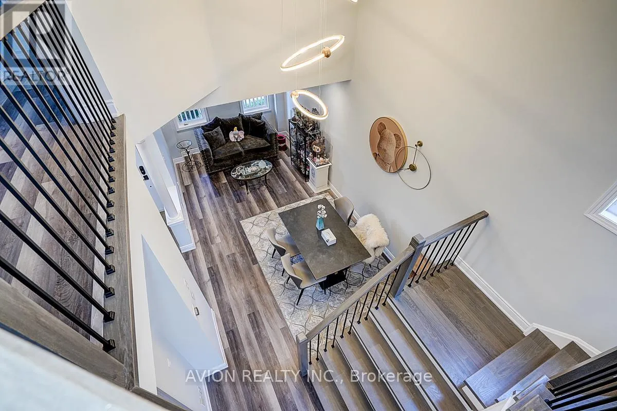 67 OAKFORD DRIVE