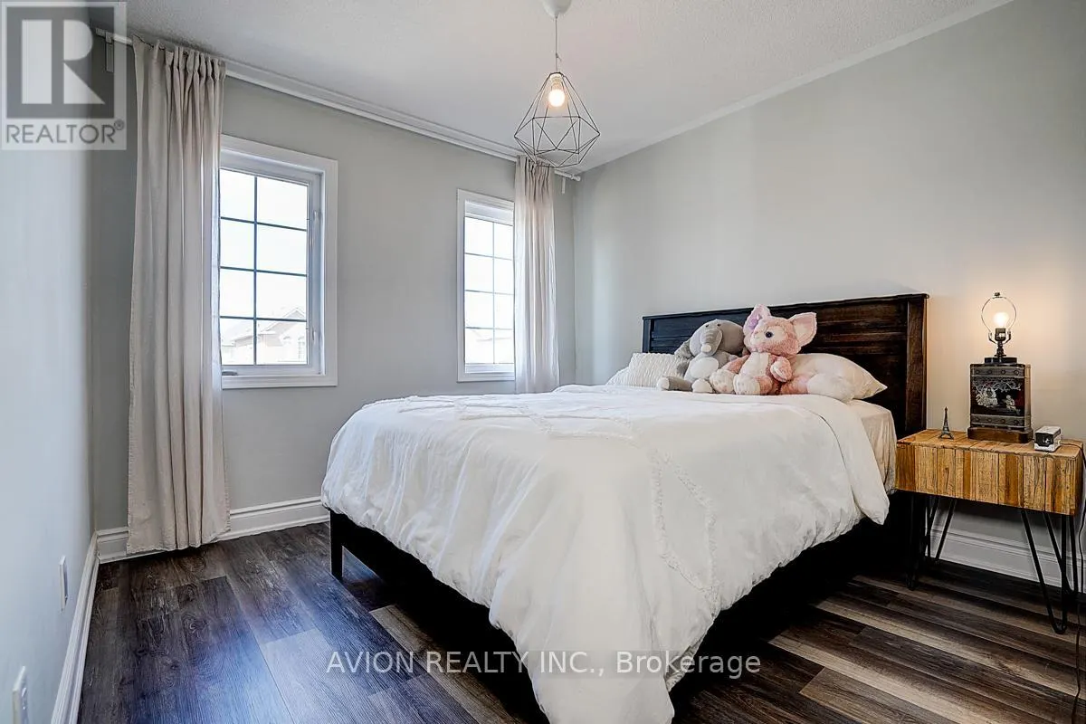 67 OAKFORD DRIVE