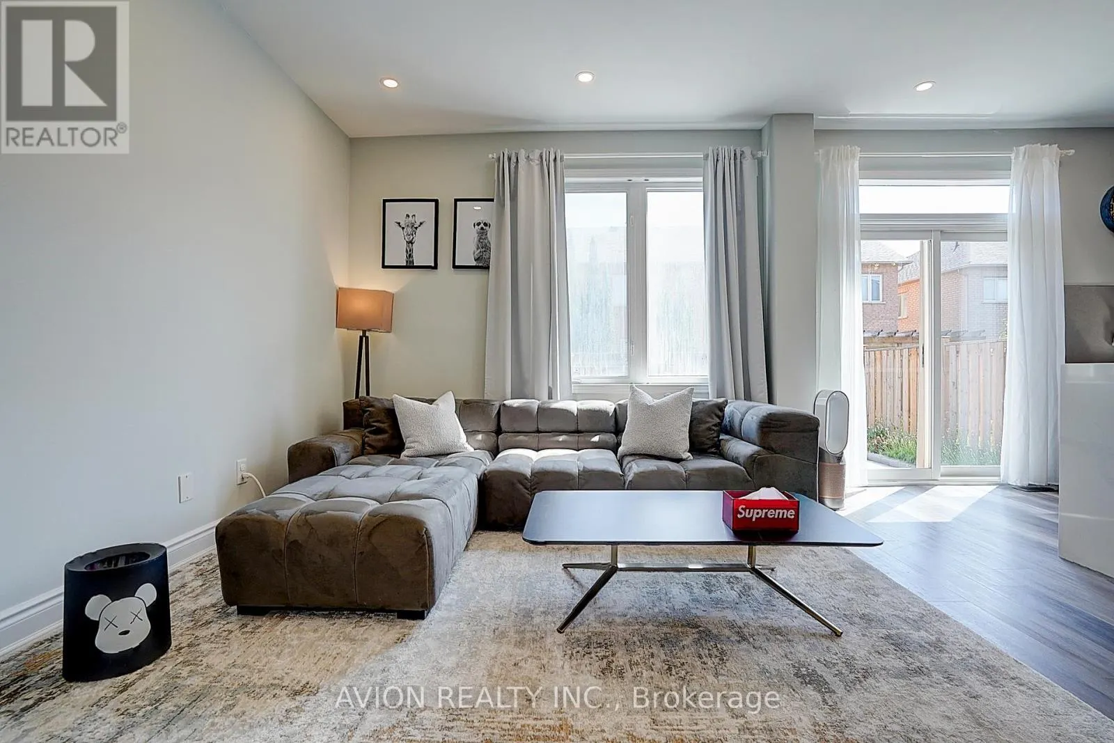67 OAKFORD DRIVE
