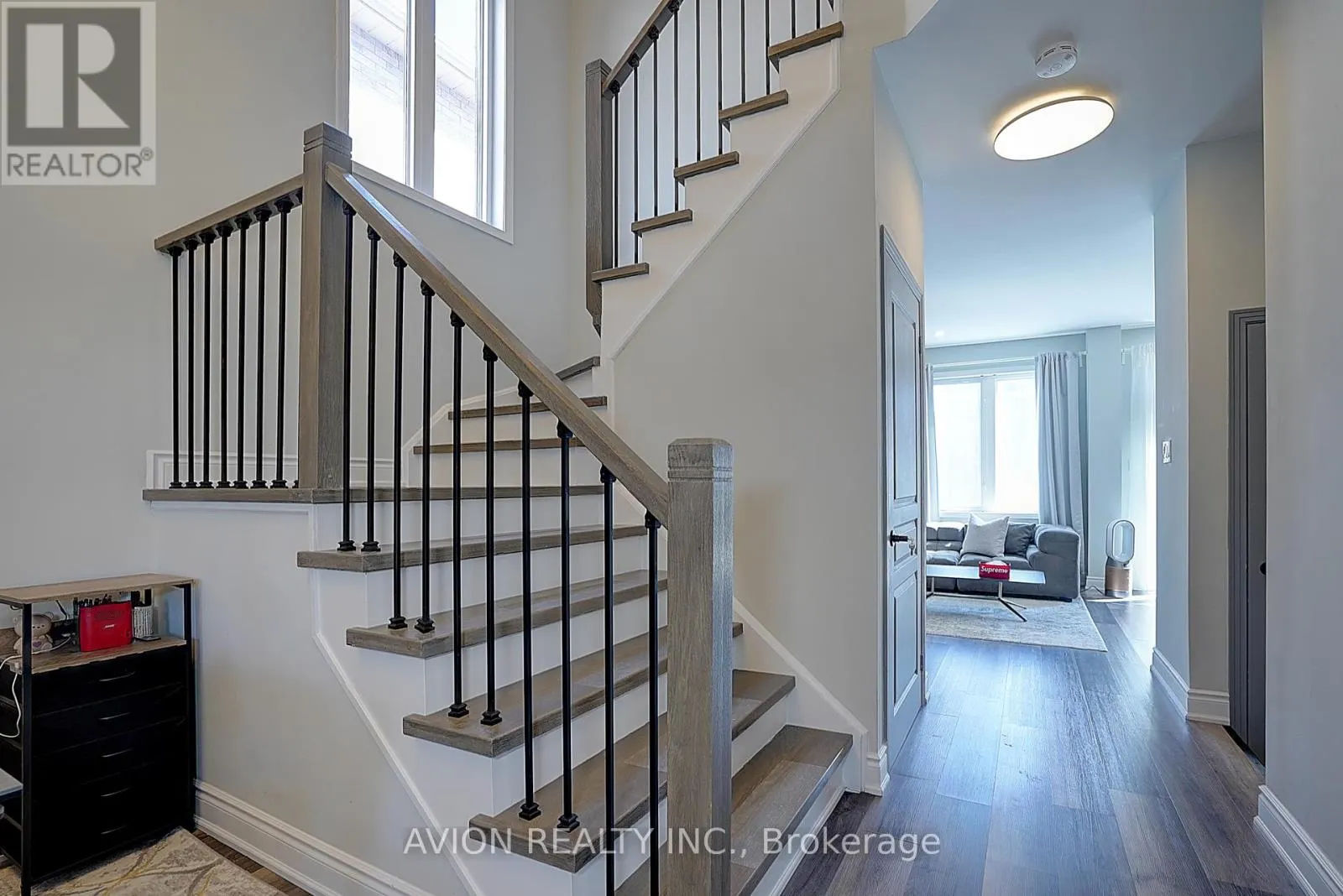 67 OAKFORD DRIVE