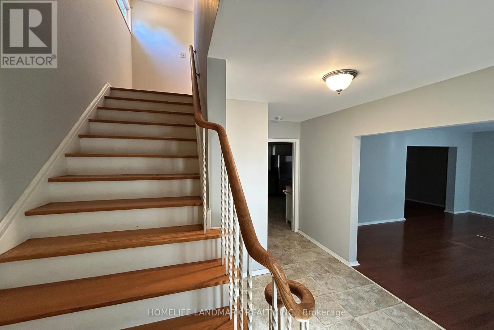 111 DRAKEFIELD ROAD