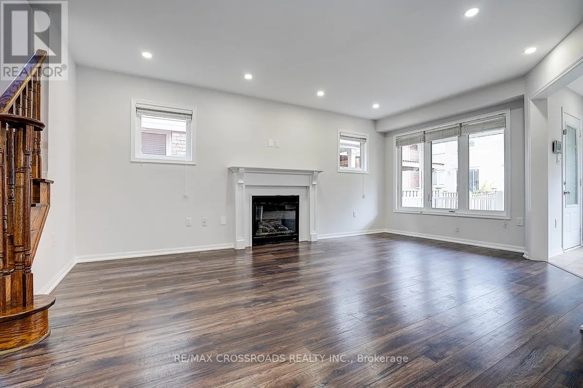 9 WHITEROSE LANE
