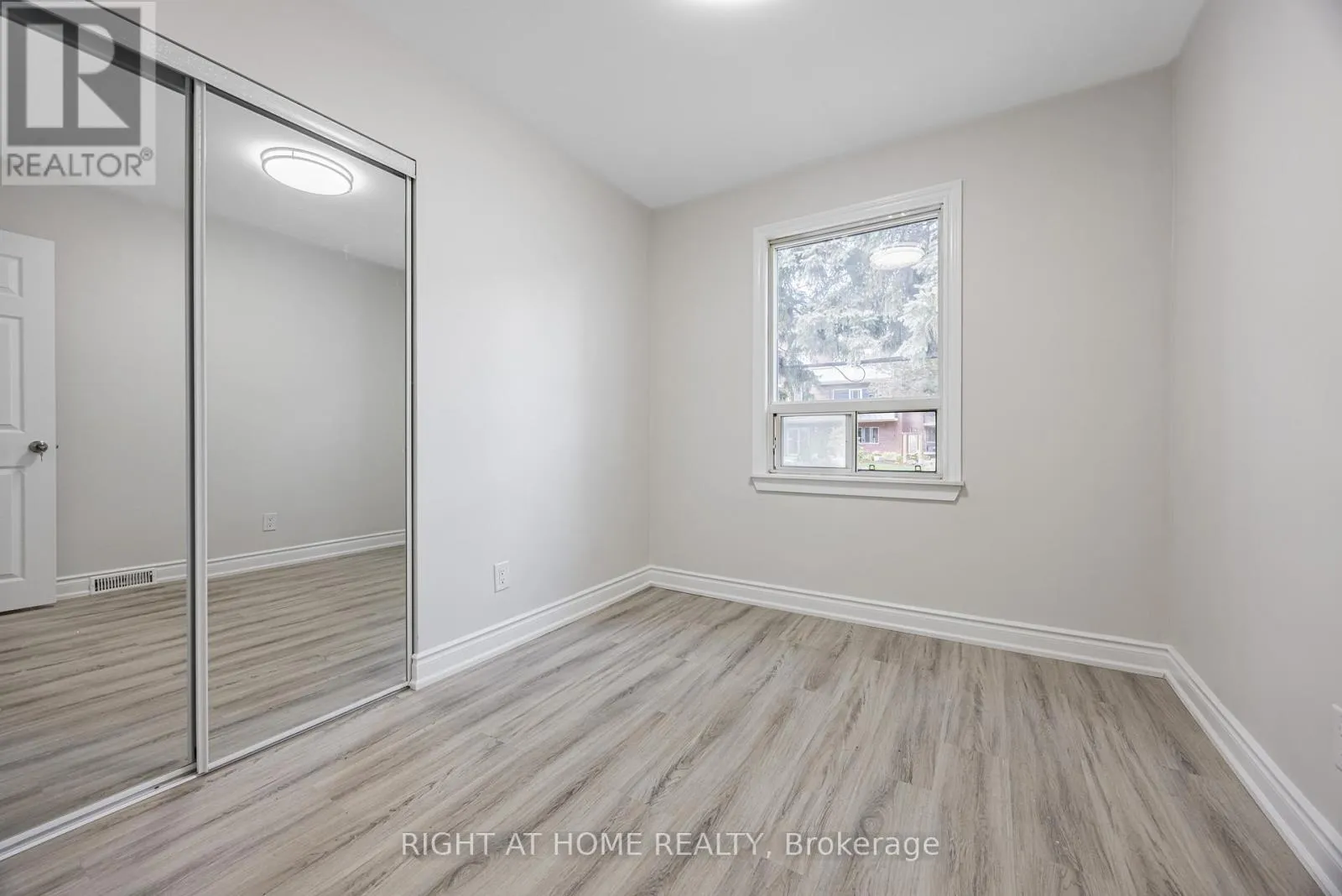 225 ESSEX- ENTIRE HOUSE AVENUE