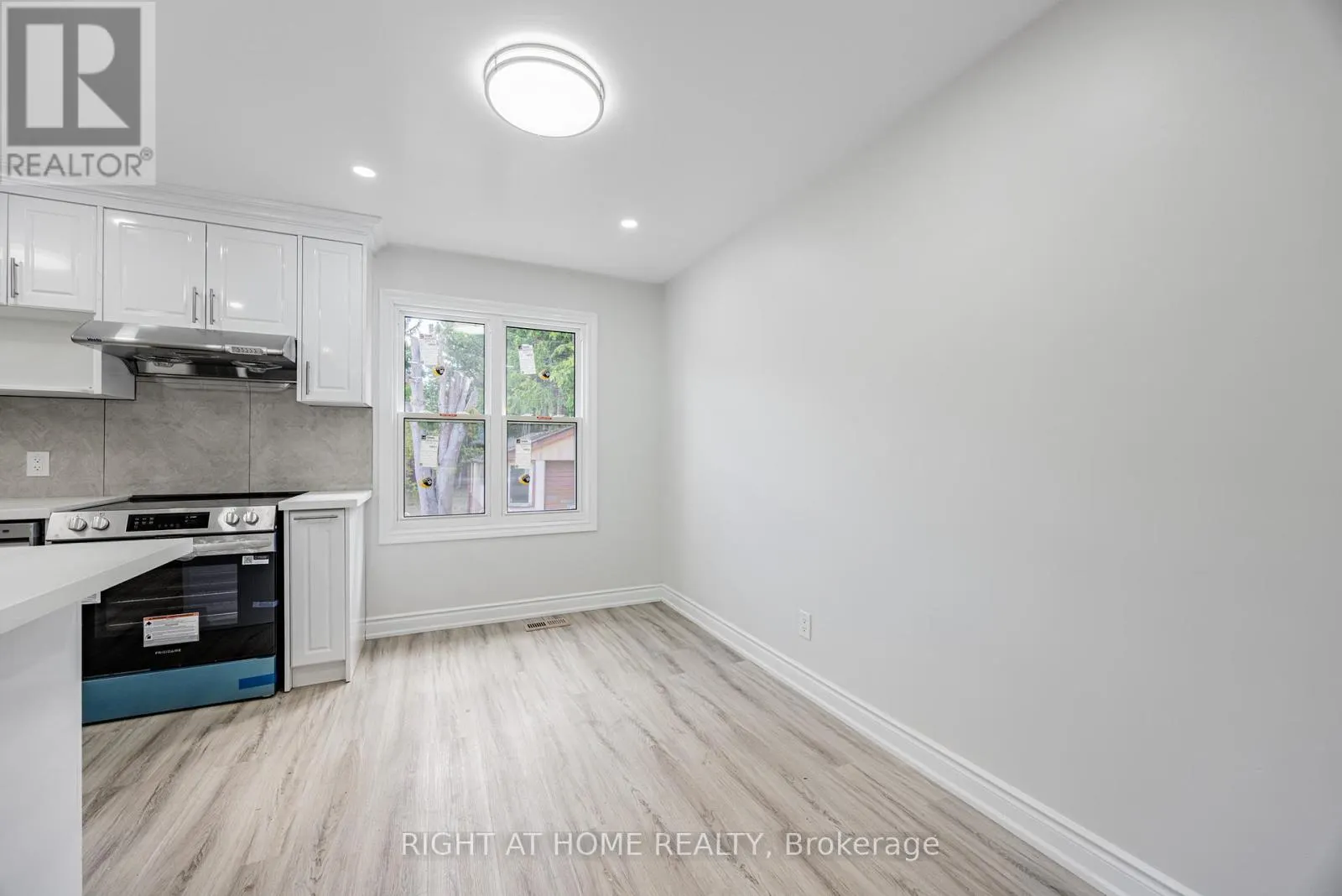 225 ESSEX- ENTIRE HOUSE AVENUE