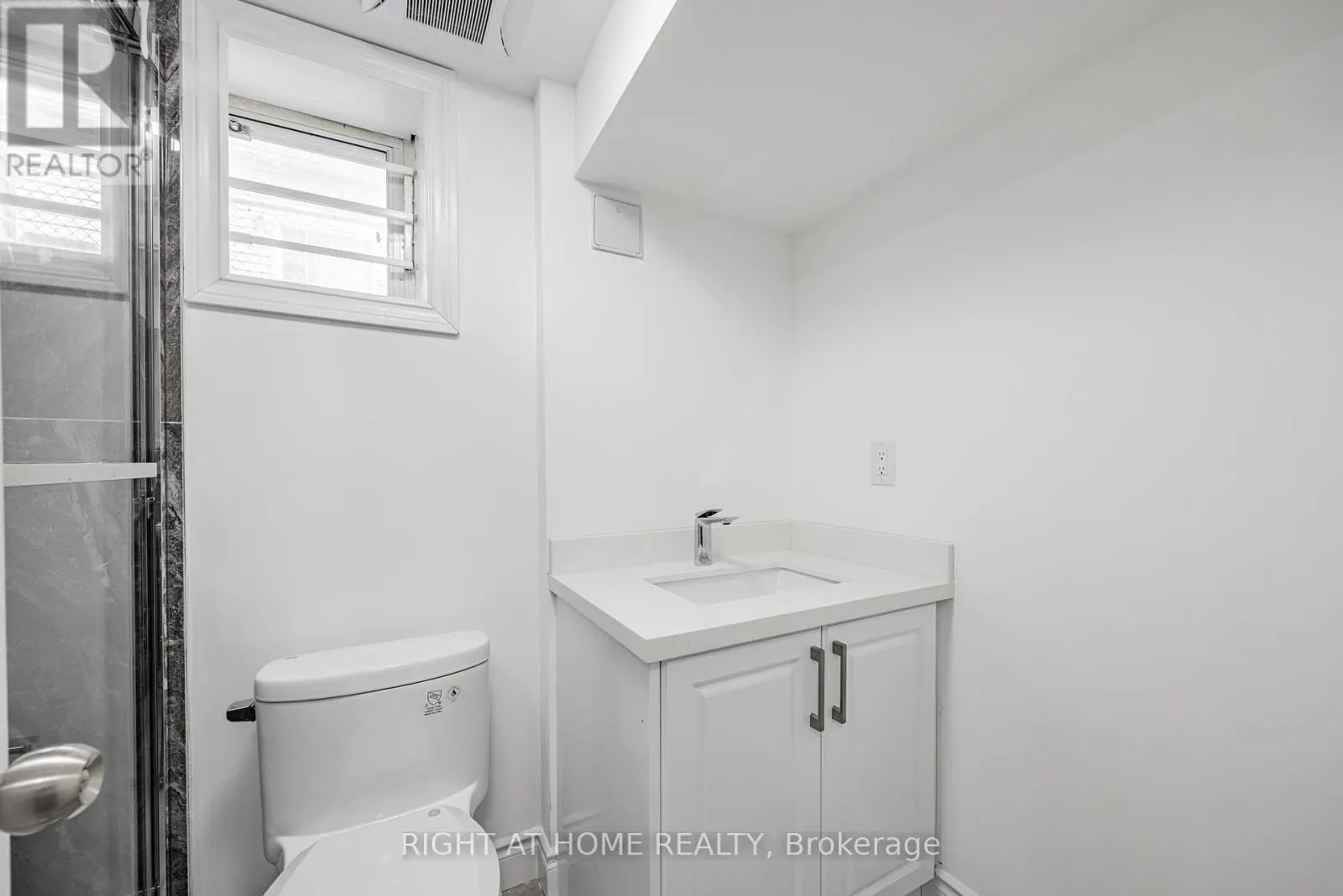 225 ESSEX- ENTIRE HOUSE AVENUE