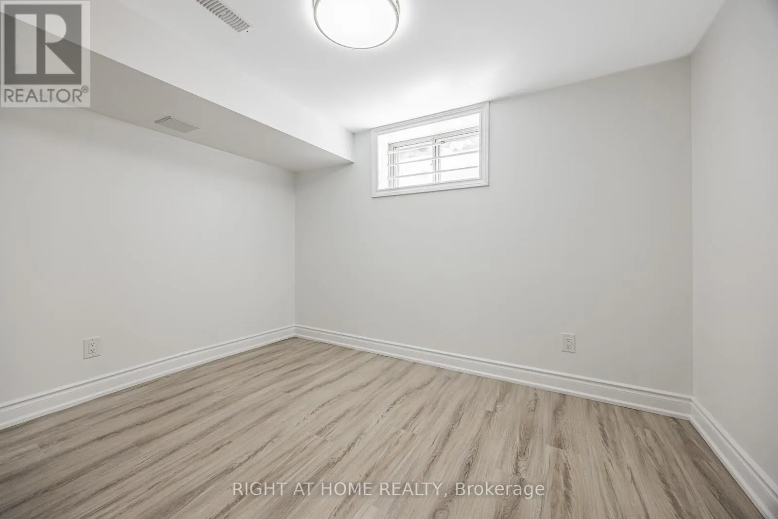 225 ESSEX- ENTIRE HOUSE AVENUE