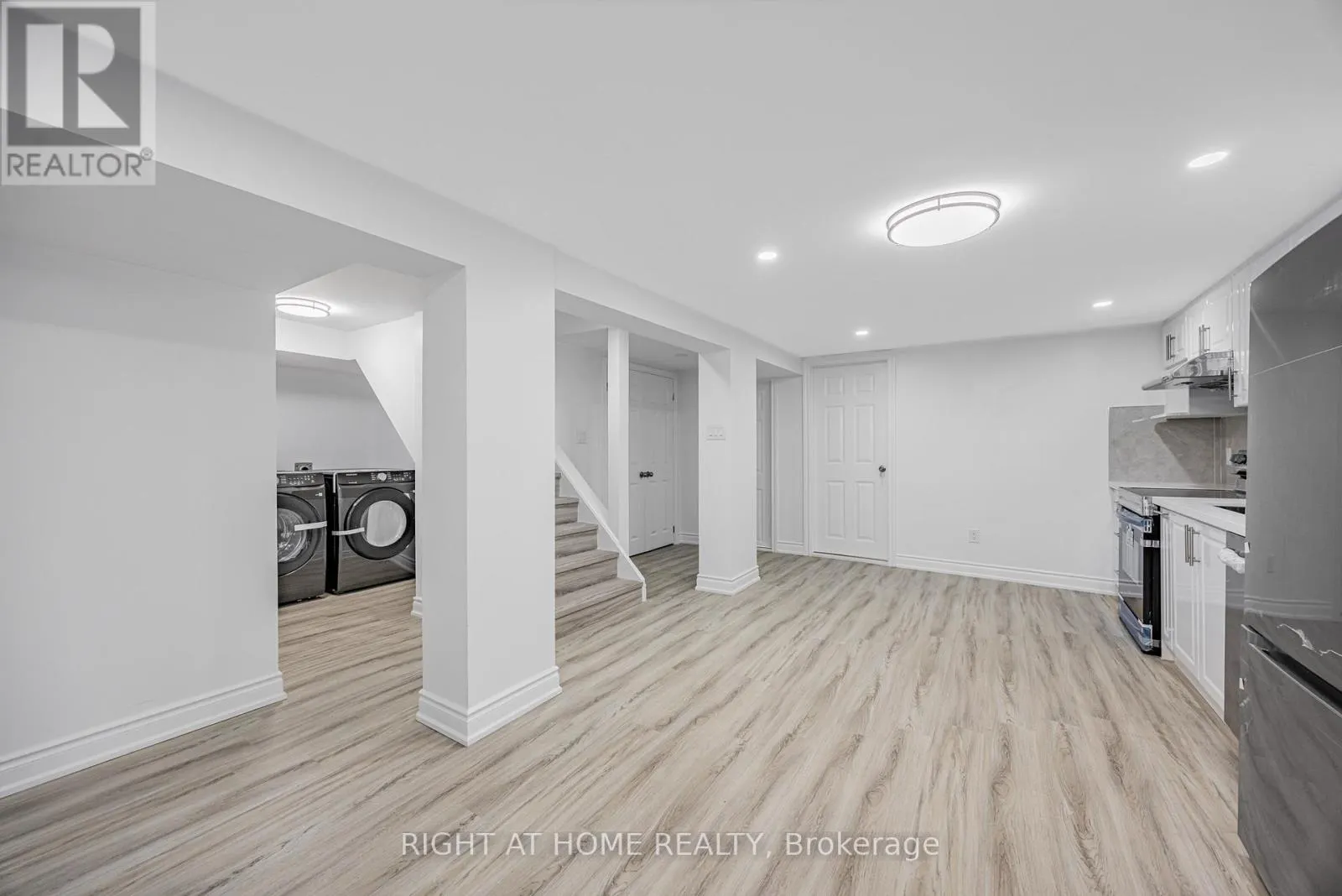 225 ESSEX- ENTIRE HOUSE AVENUE