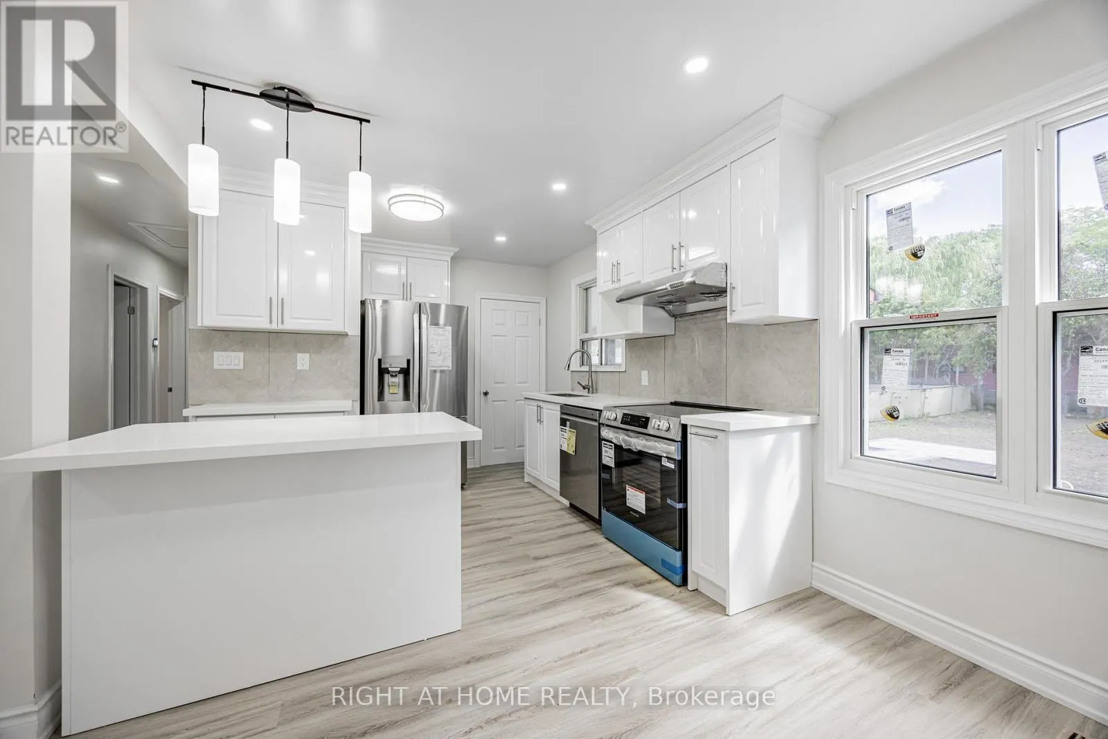 225 ESSEX- ENTIRE HOUSE AVENUE