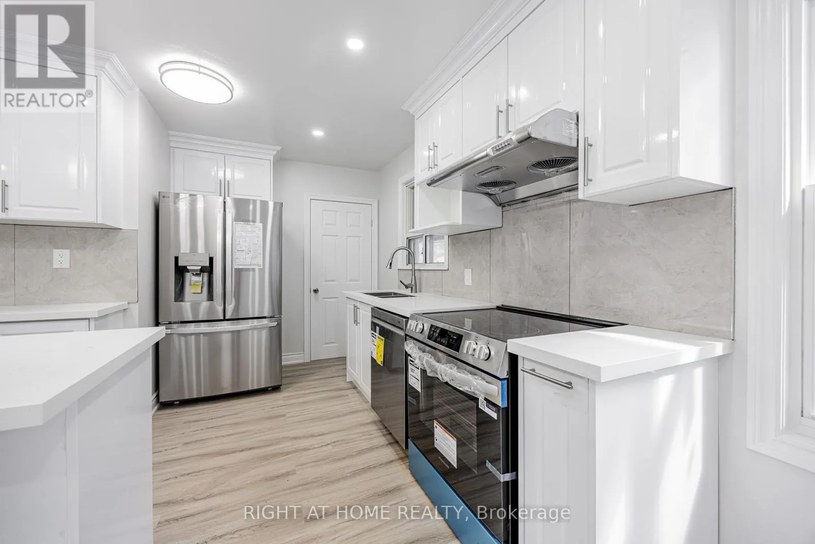 225 ESSEX- ENTIRE HOUSE AVENUE