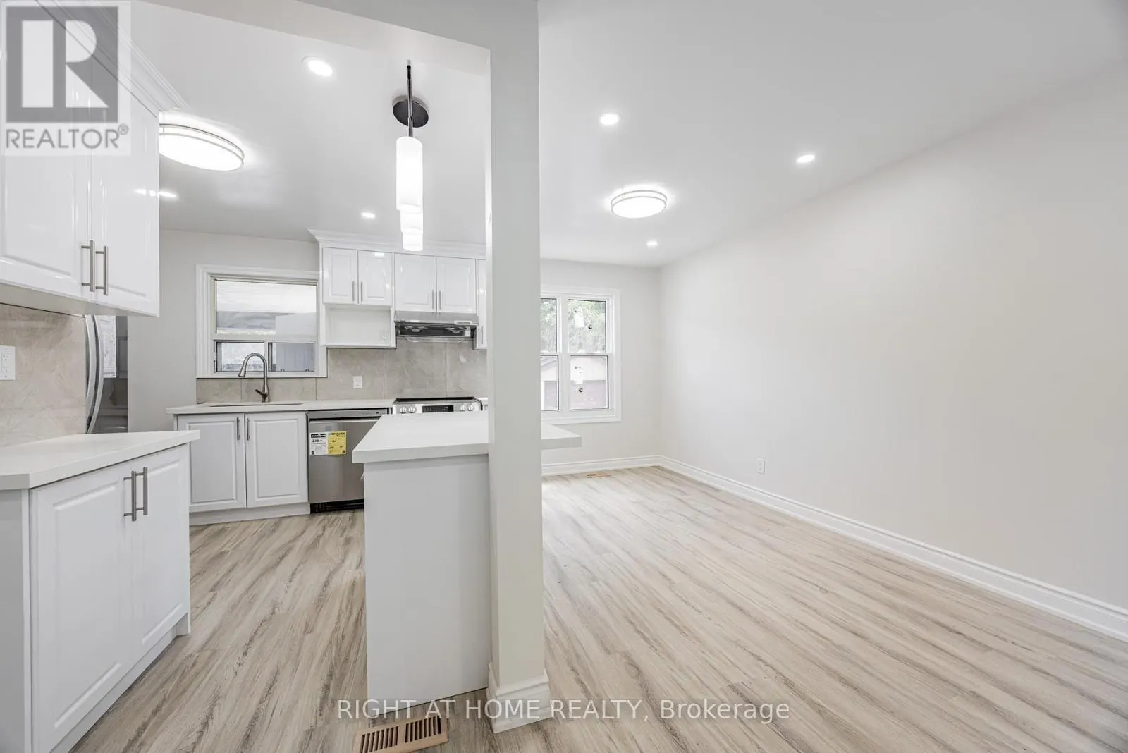 225 ESSEX- ENTIRE HOUSE AVENUE
