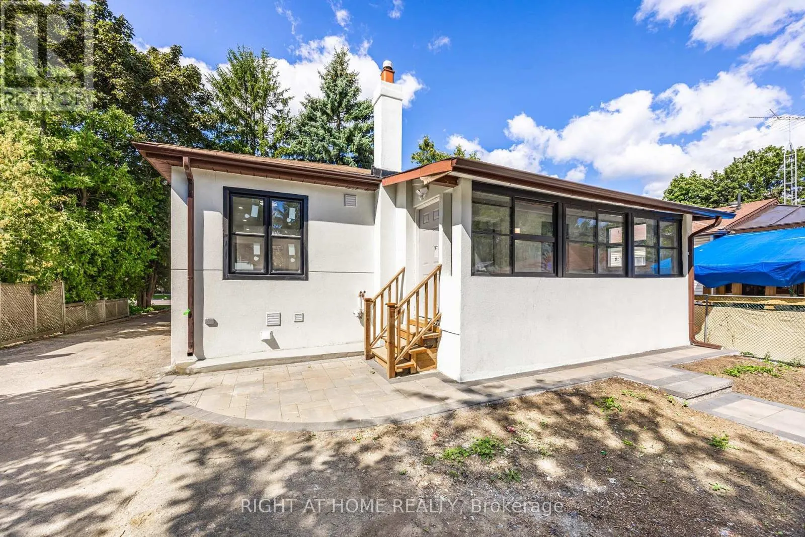 225 ESSEX- ENTIRE HOUSE AVENUE