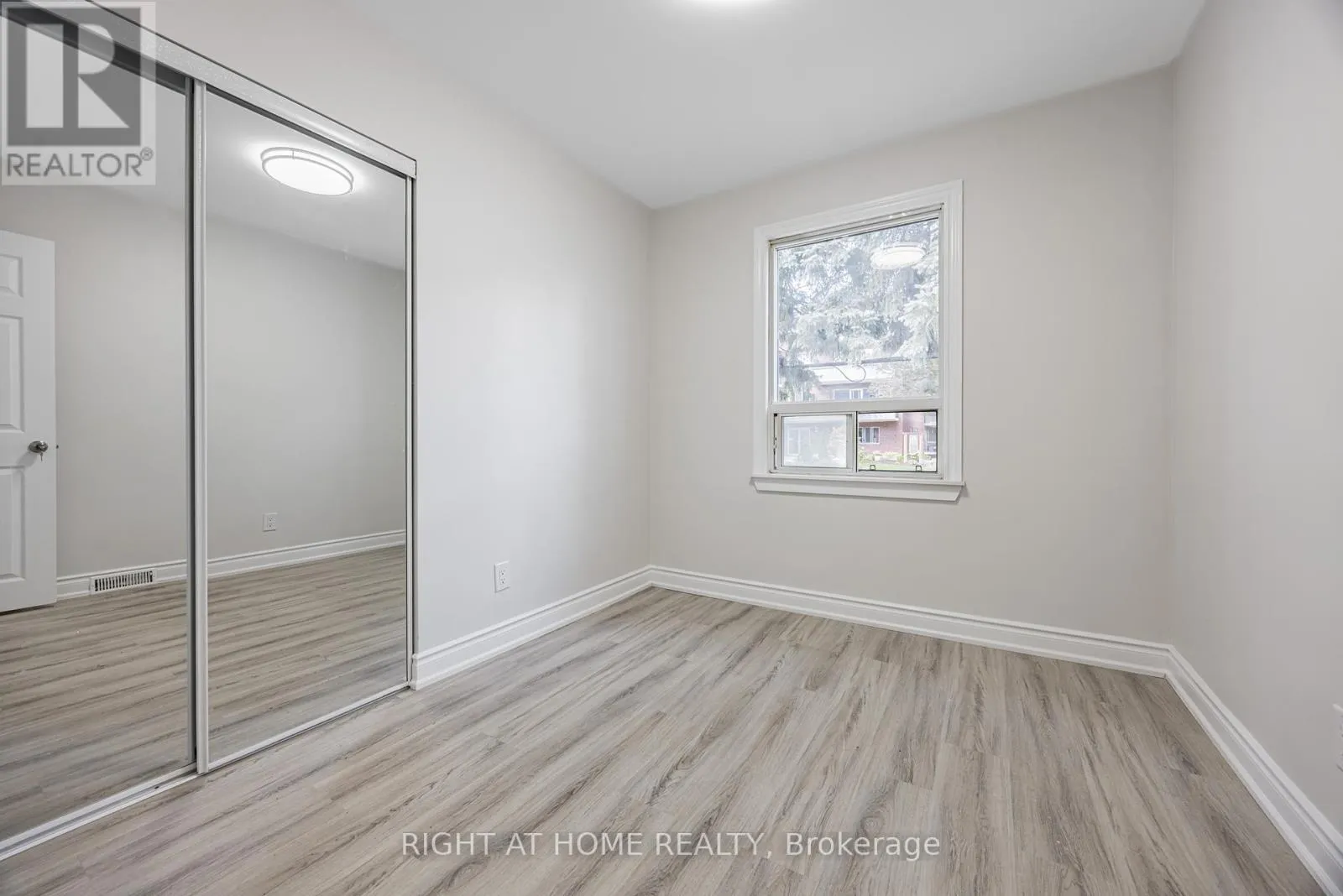 225 ESSEX AVENUE