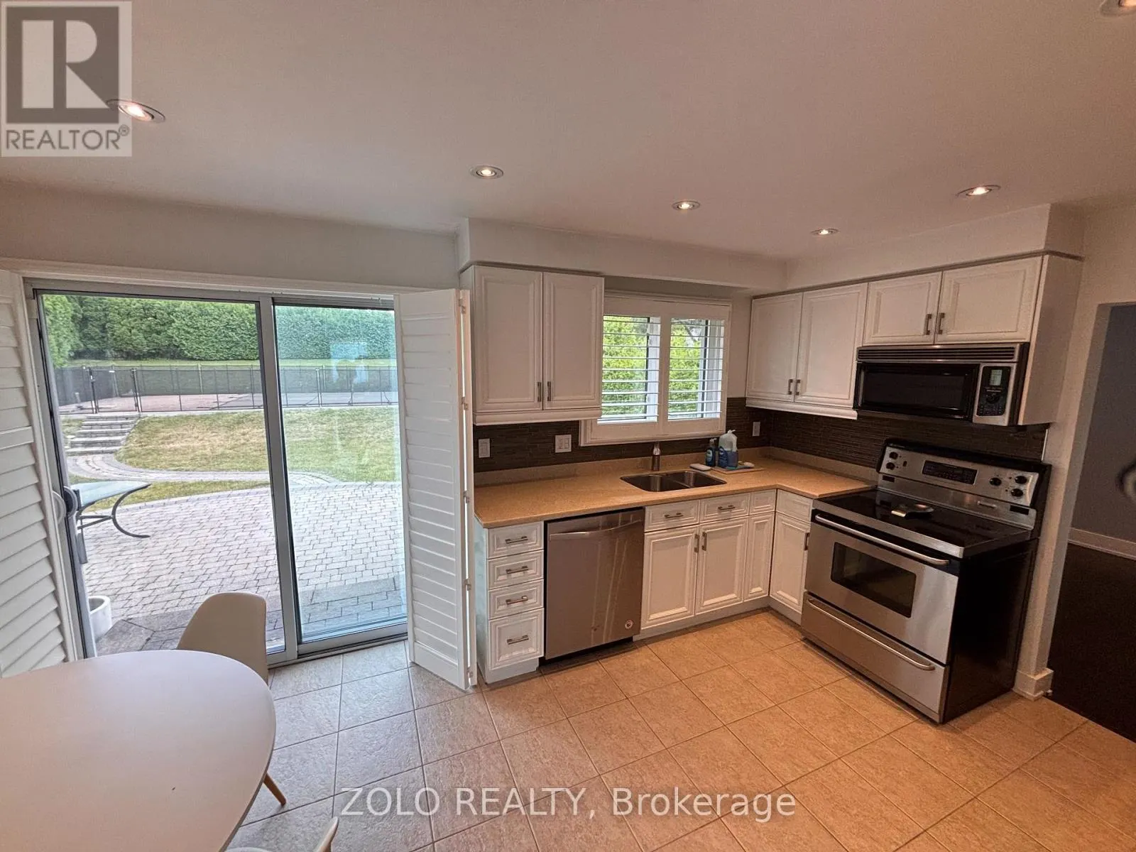74 LADYSLIPPER COURT
