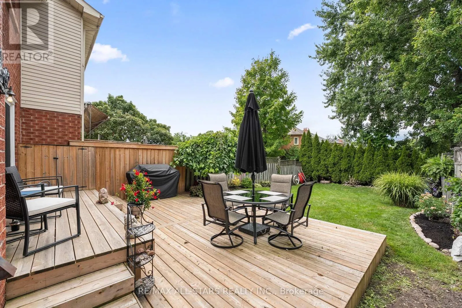 10 SKYBIRD LANE