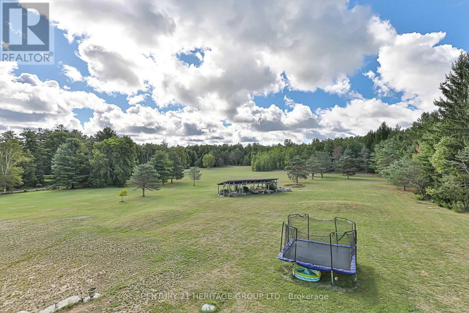 3471 MOUNT ALBERT ROAD