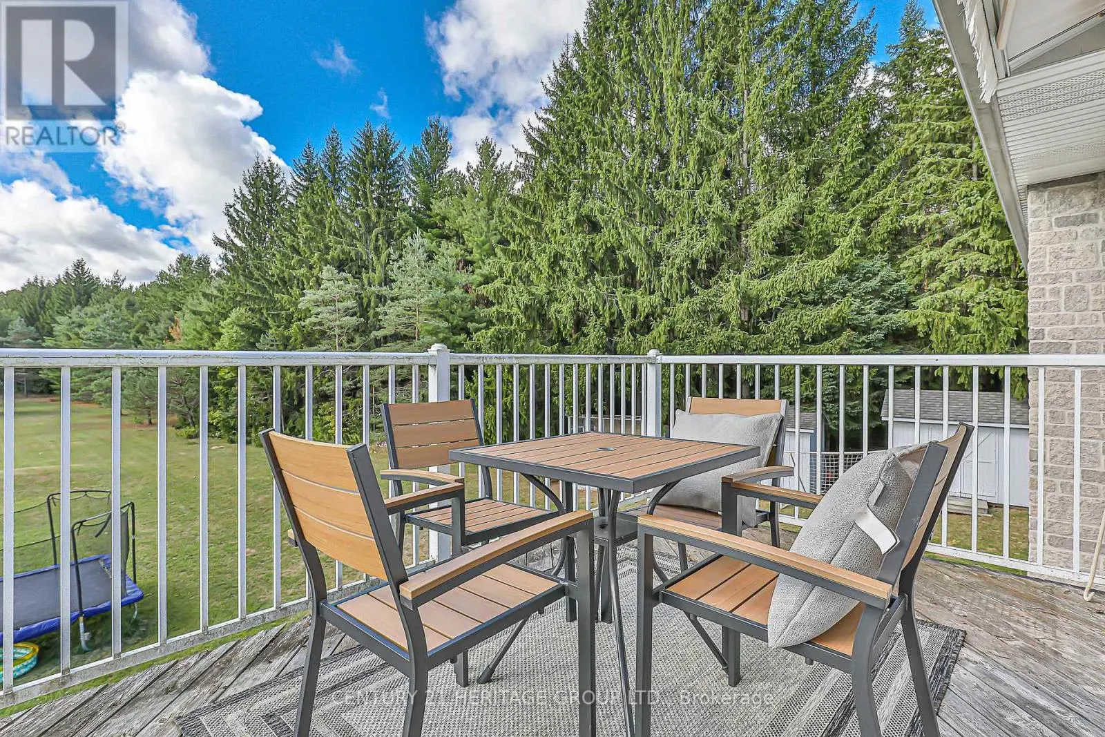 3471 MOUNT ALBERT ROAD