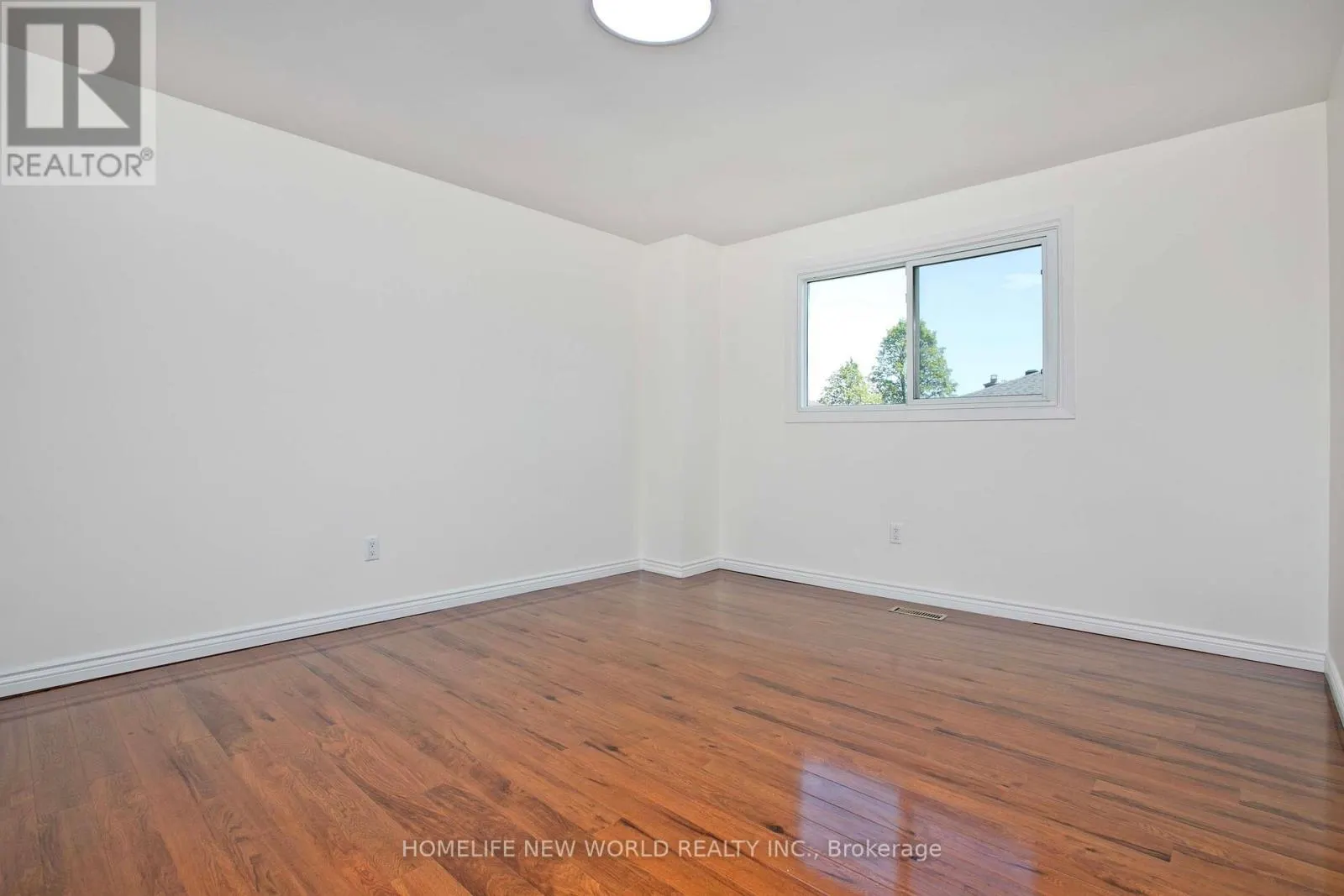 5 HENDON ROAD