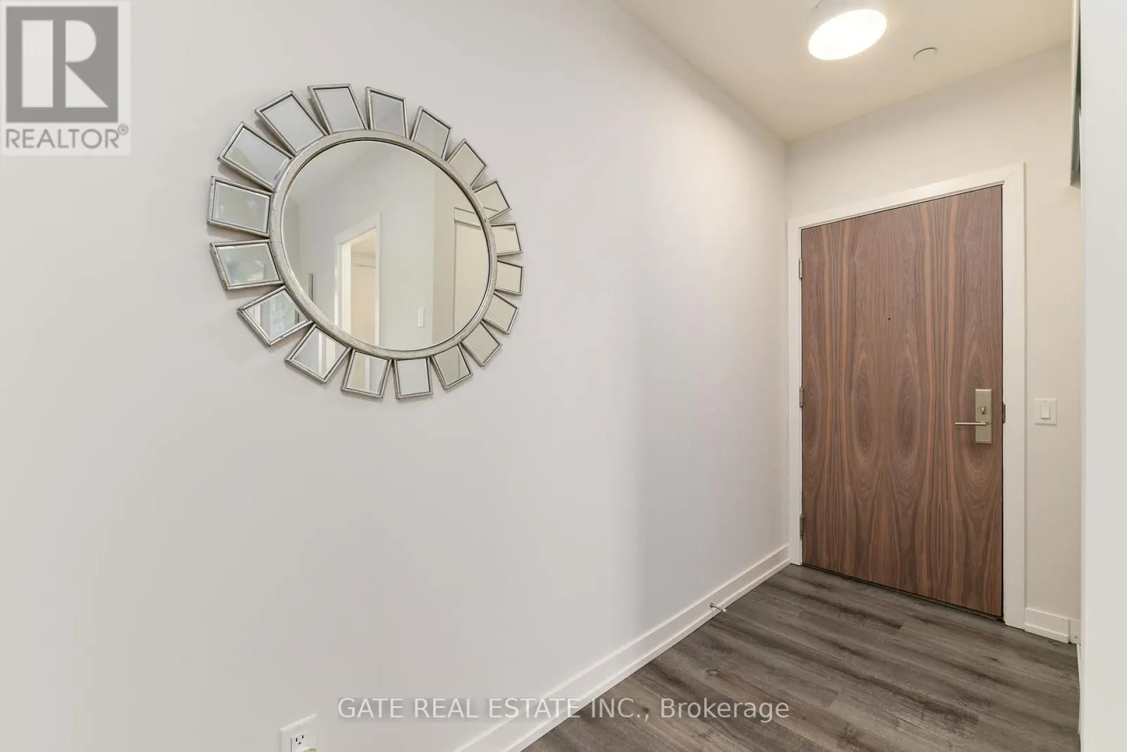 511 - 1 GRANDVIEW AVENUE