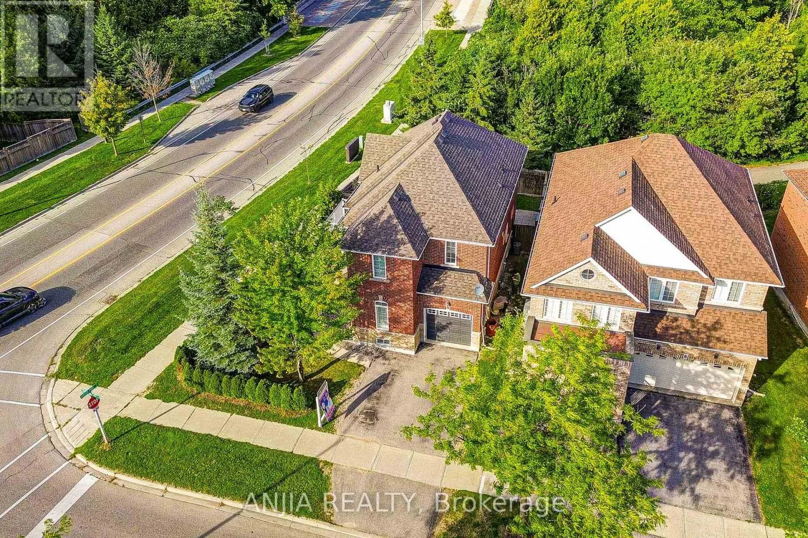 4 JAMES RATCLIFF AVENUE