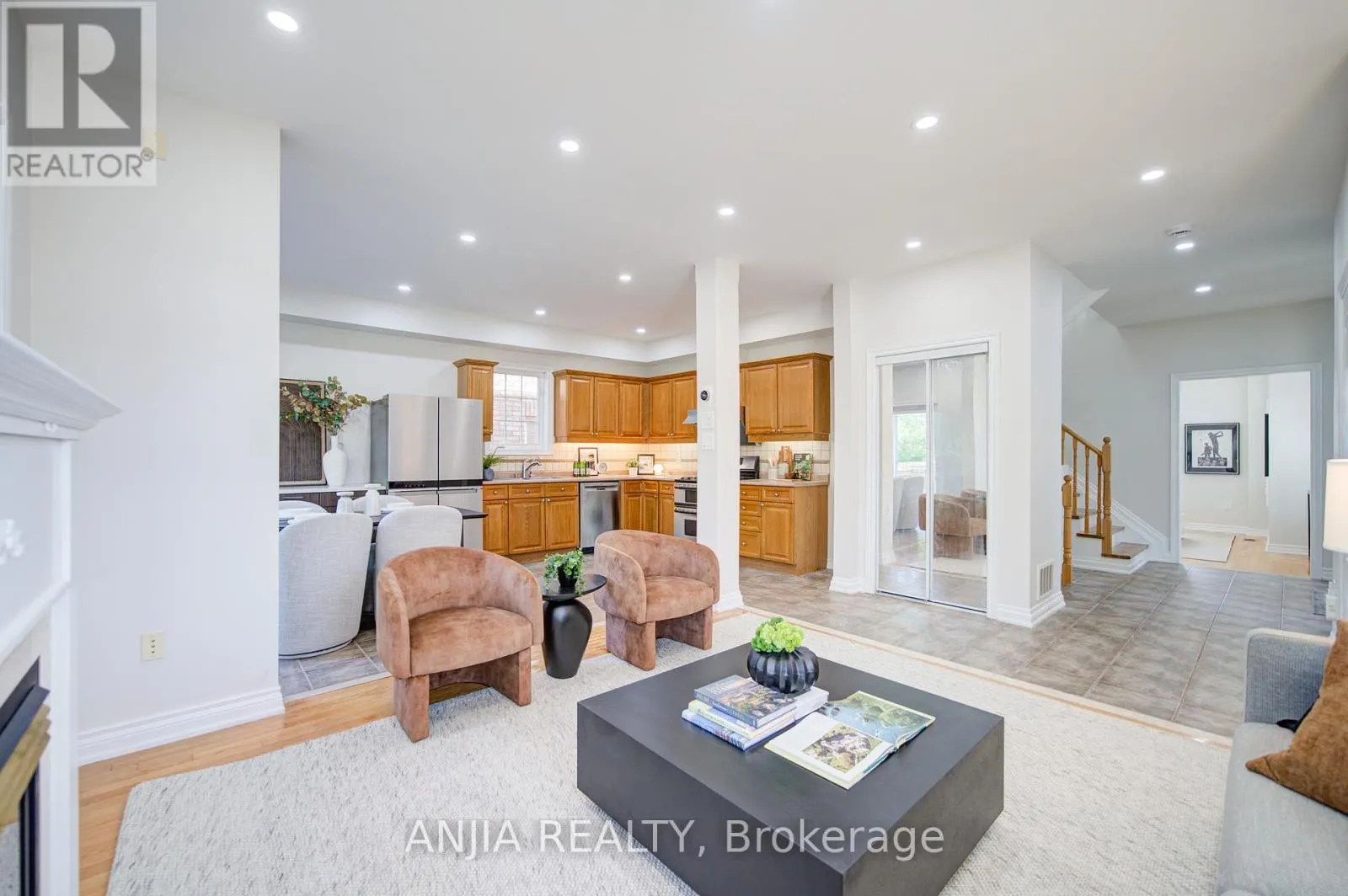 4 JAMES RATCLIFF AVENUE