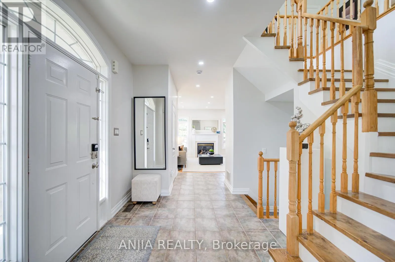 4 JAMES RATCLIFF AVENUE