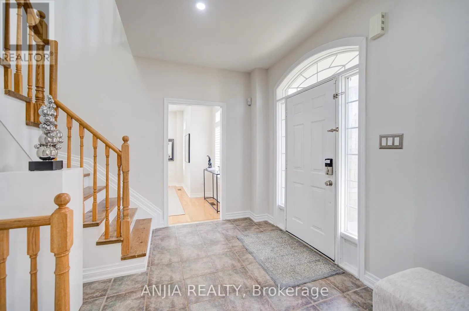 4 JAMES RATCLIFF AVENUE