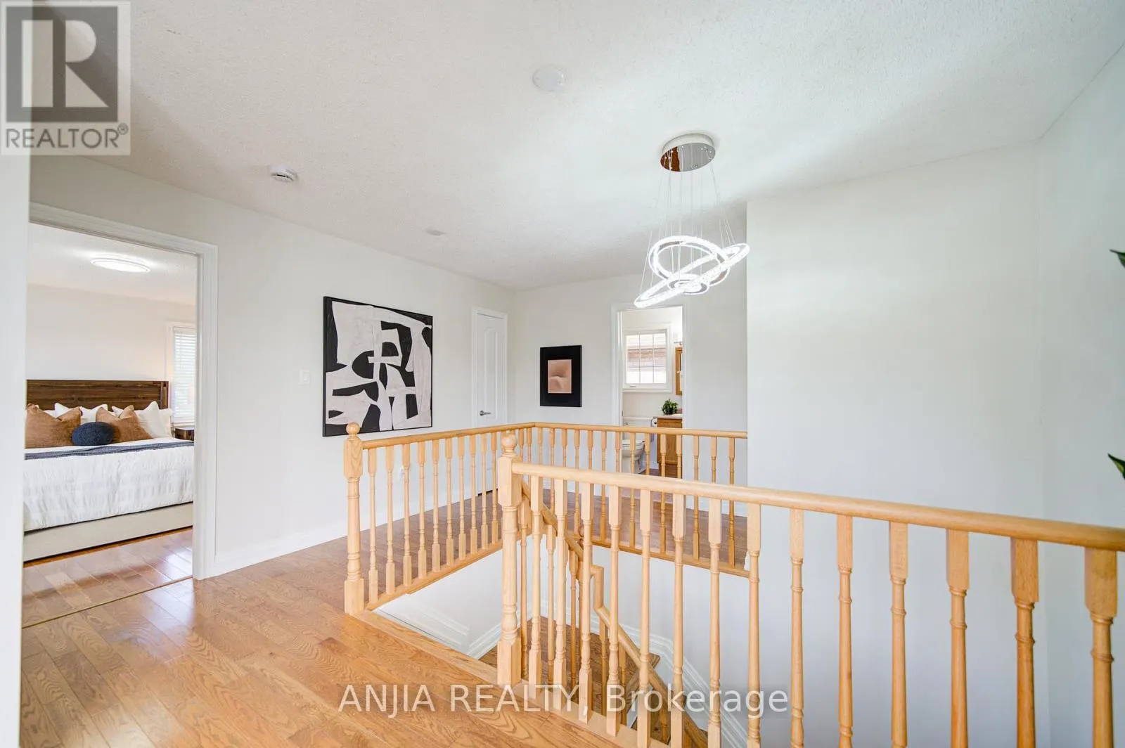 4 JAMES RATCLIFF AVENUE